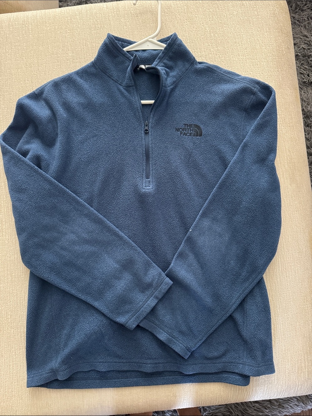 The North Face Men's Navy Blue Quarter-Zip Fleece Pullover